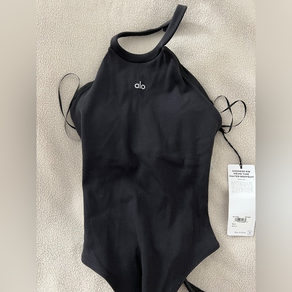 alo yoga goddessrib prime time halter bodysuit - Picture 5 of 7